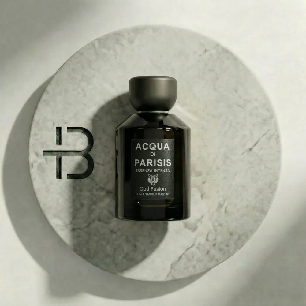Reyane Tradition Acqua di Parisis Essenza Intensa Oud Fusion Eau de Parfum