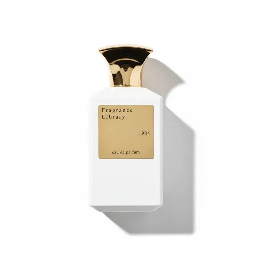 flat-lay-4a1b4a99-48d7-4ad5-b865-1790de4f0b23jpg-30222 - BLACK ELIXIR - Maison de Parfum