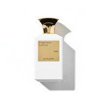 flat-lay-4a1b4a99-48d7-4ad5-b865-1790de4f0b23jpg-30222 - BLACK ELIXIR - Maison de Parfum