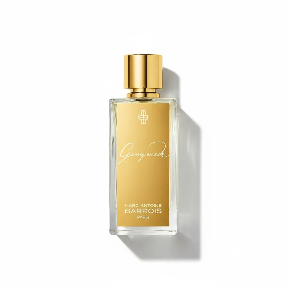 flat-lay-d1ab40fb-b5d7-4964-bae0-0245493c03ab - BLACK ELIXIR - Maison de Parfum